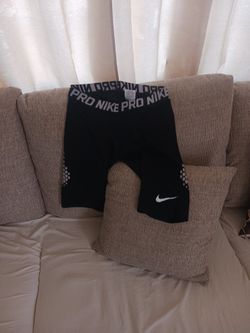 Size Large Nike