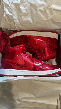 Size 8 UNIVERSITY RED/POMEGRANATE