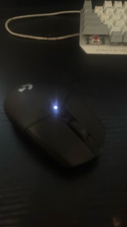 selling Logitech gaming mouse