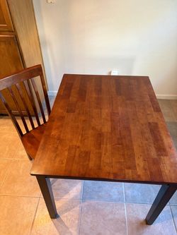 Dining room table