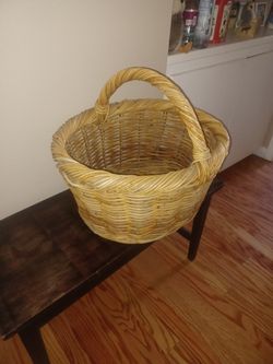 Huge Giant Basket With Handle