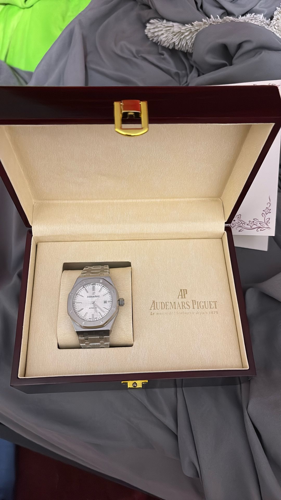 AP ROYAL OAK