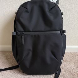 NEW Aer Travel Pack 4 (35L) - Black ballistic nylon