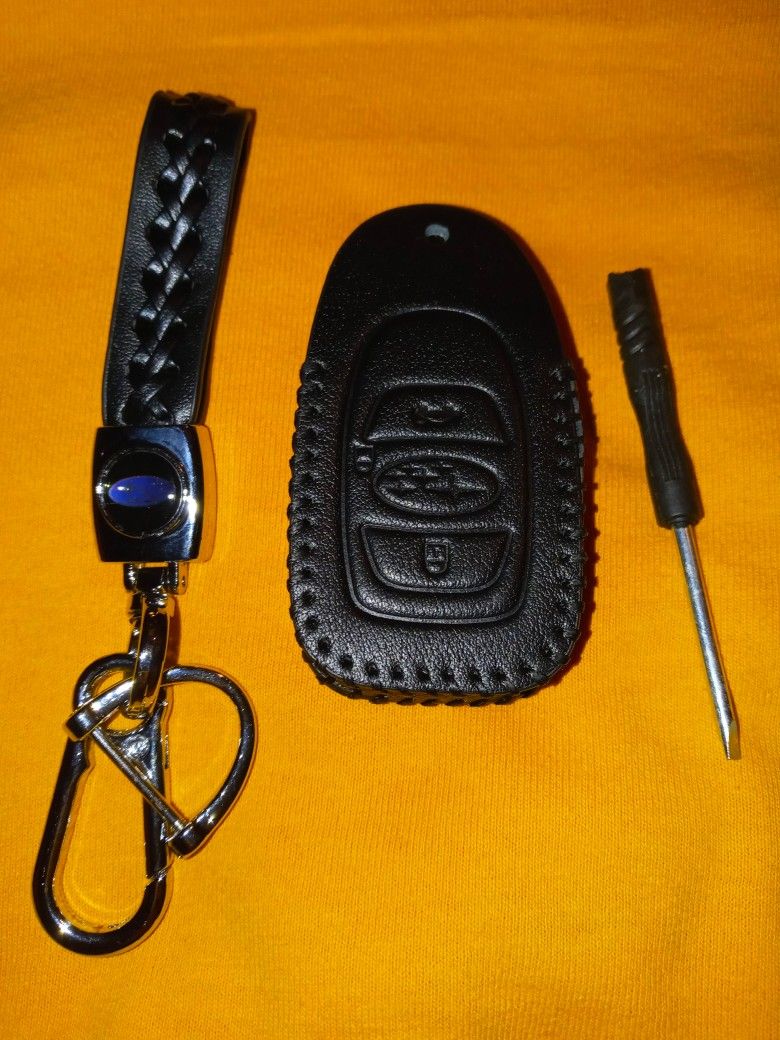 Subaru Key Ring With Key Fob Case