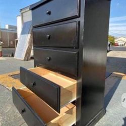 PINEWOOD 5 DRAWER DRESSER