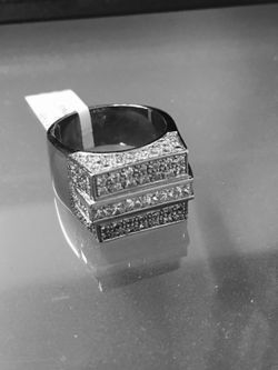 14 k wg diamond ring