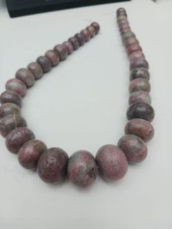 Graduated Stone agate Bead Necklace