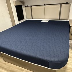 RV Kingsize Mattress 