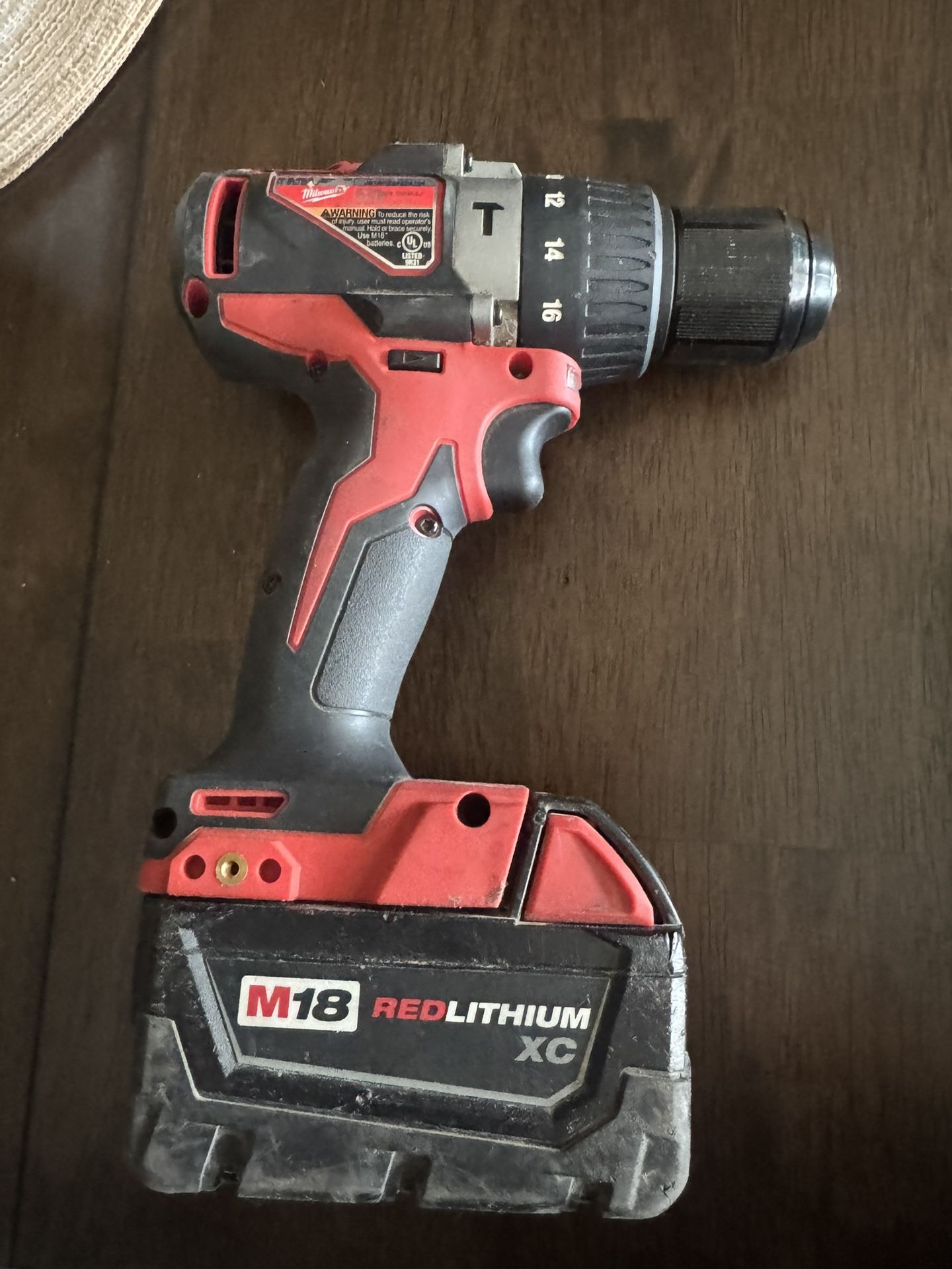 Milwaukee Cordless Hammer Drill/driver W/battery