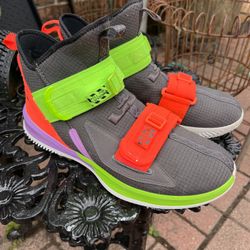 Nike LeBron Soldier XIII SFG Basketball Shoe Gray Multi-Color AR4225-002 Mens 12