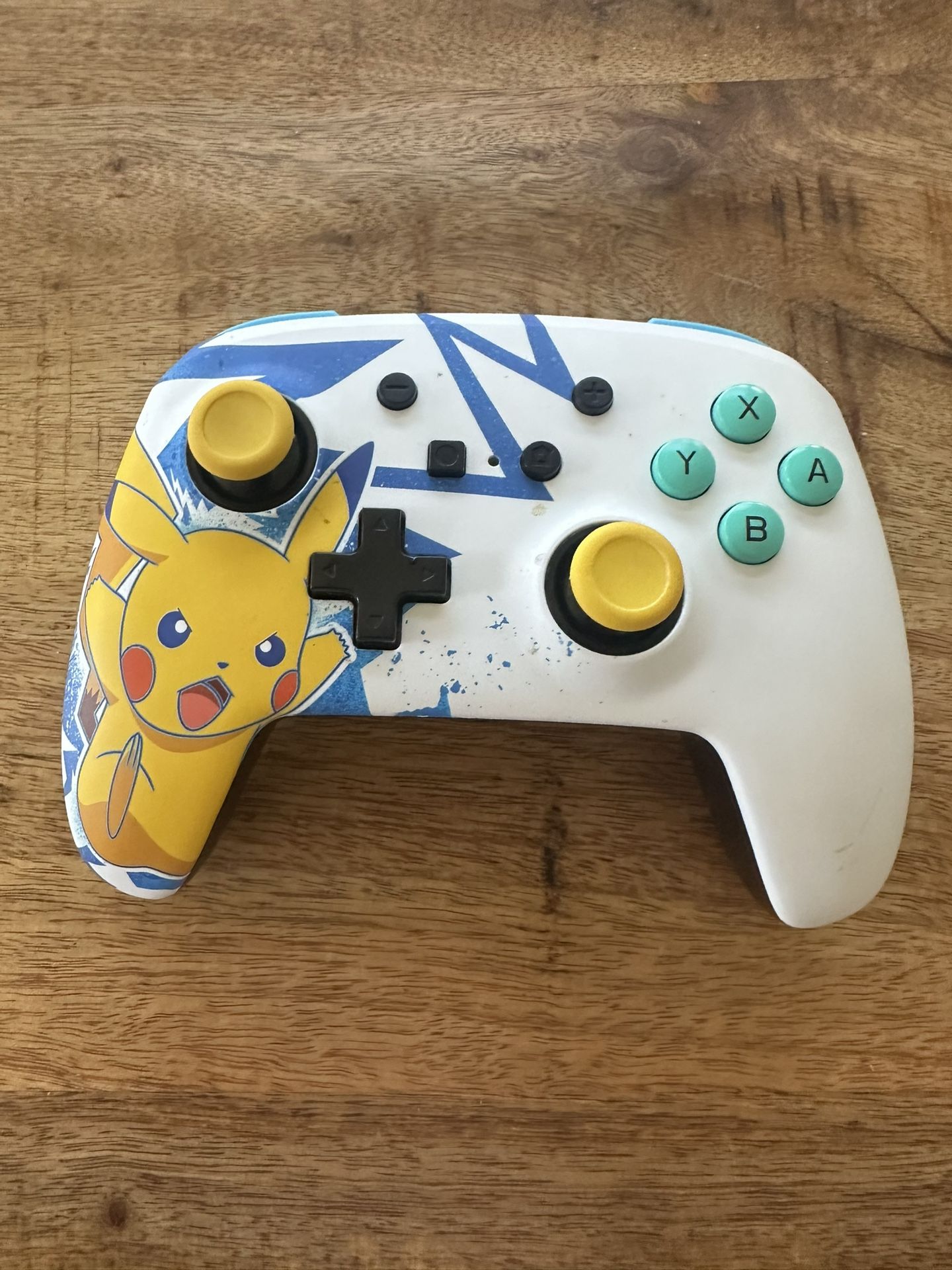 Pikachu Fall Art Wired Pro Controller For Switch