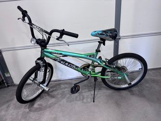 20” Kent Chaos boys bike.