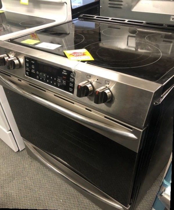 Frigidaire Electric Stove 🔥🔥 Appliance Liquidation TN