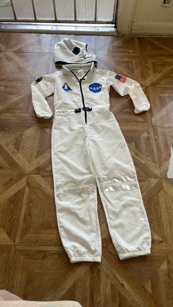 Nasa astronaut costume jumpsuit for boys or girls size 6,7 year’s old