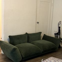 200$ Couch Must Go Within 48hrs Sheriffs Coming 