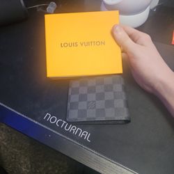 Louis Vuitton Wallet Brand New 