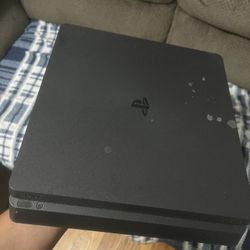 Play Station 4 Slim Black 