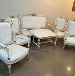 White With Gold Touch 6 Pcs Beautiful Sofa Set