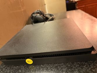 Play station 4 1TB