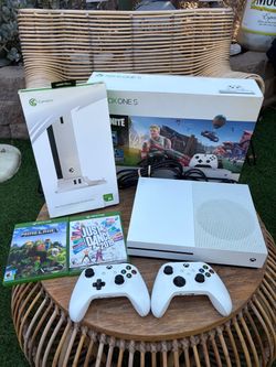 Xbox One S In Box bundle Tested Works Great