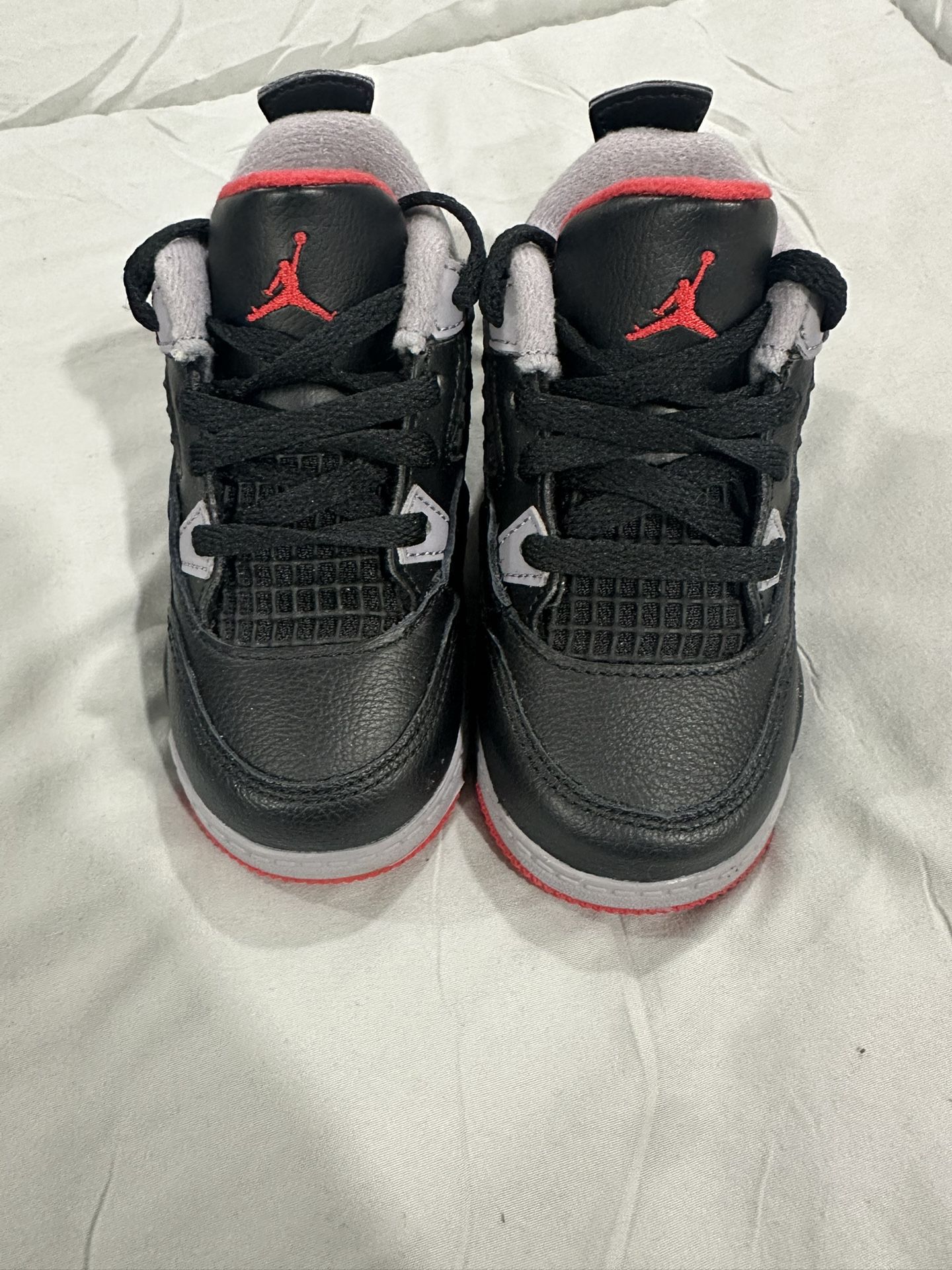 Like New 7c Jordans (no Box)