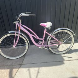 Schwinn Roxie Cruiser Bike