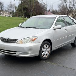 2004 Toyota Camry