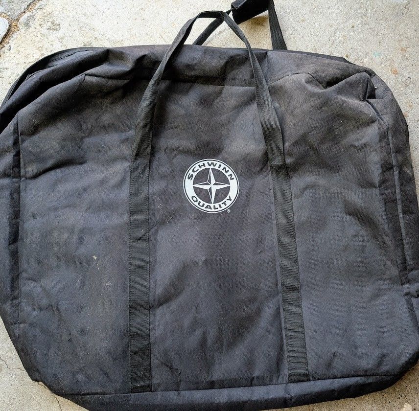 Carrying storage bag for Schwinn folding bike
