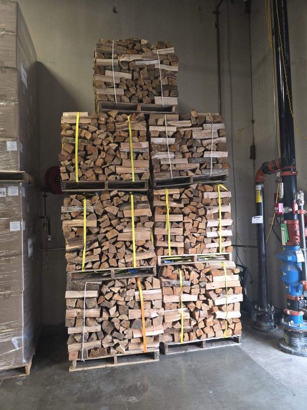 Seasoned Wood Palets