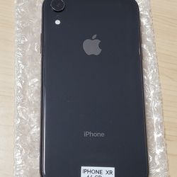 Iphone XR 64GB Unlocked. Price Is Firm.     We Sell In Our Phone Store Only.   Hablamos ESPAÑOL.