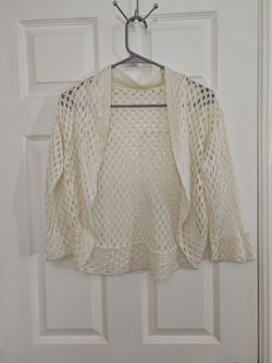 Cream open knit jacket shrug (size M)