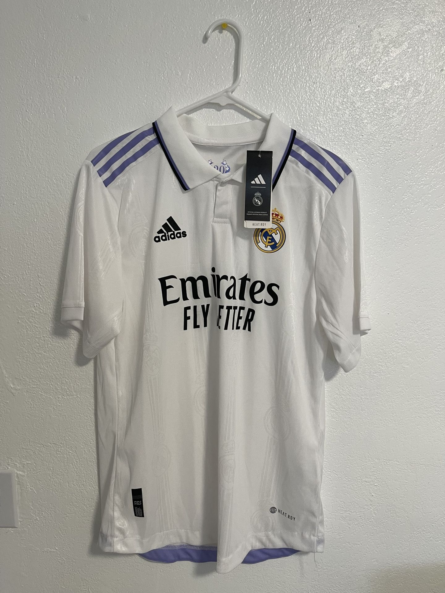 Real Madrid 22/23 Jersey MEDIUM