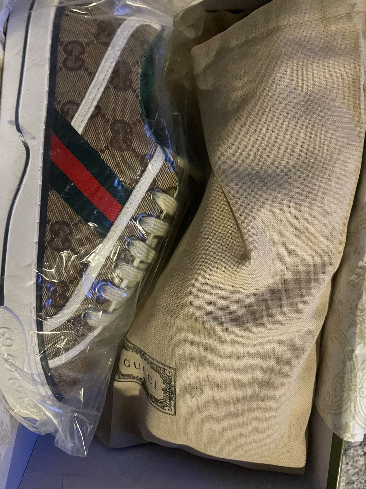 Gucci