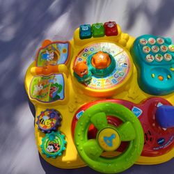 V Tech  Magic Star Learning Table