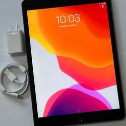 iPad 7 , 7th Generation  , Factory Unlocked,  Excellent Condition Like New 