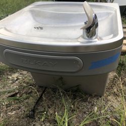 Water Fountain 