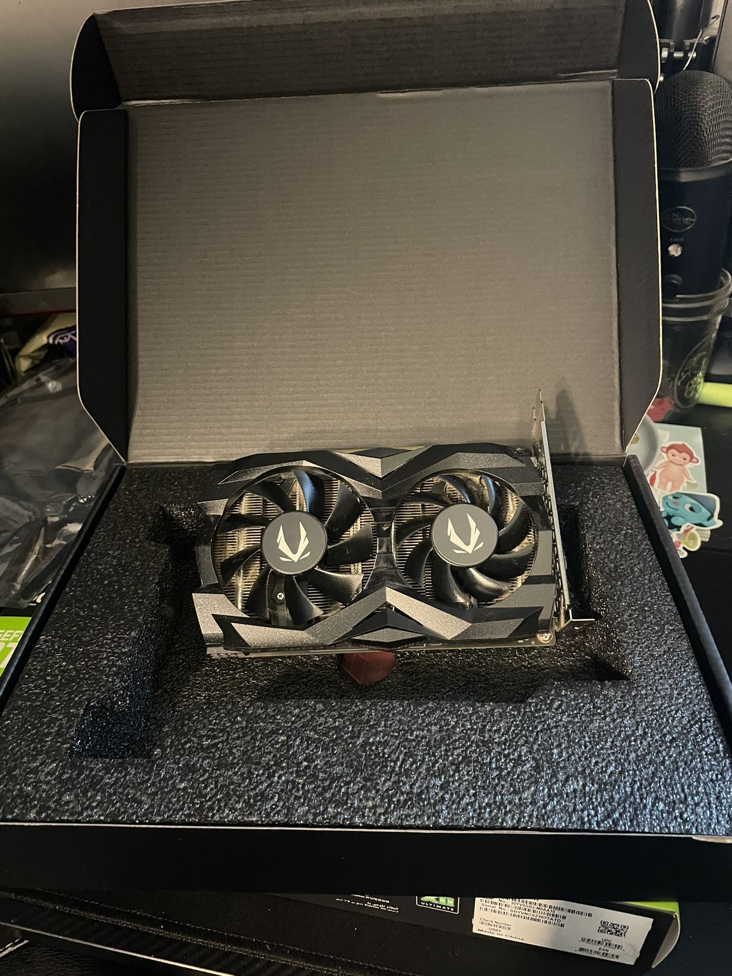 GTX 1660 Super 6GB