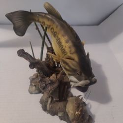 Fish Sculpture's And Manatee With Baby 