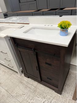 Bathroom cabinet