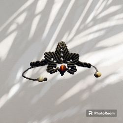 beautiful handmade bracelet perfect for fall🍁 it is adjustable for your wrist