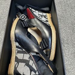 Carolina Herrera wedge