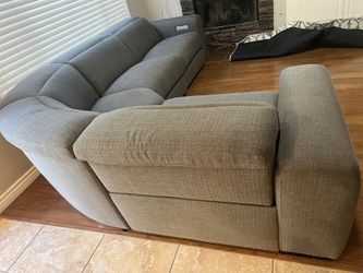 Jerome's palisades sectional deals
