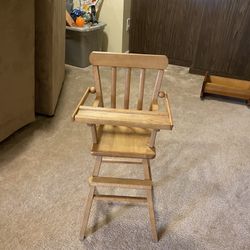 Vintage High Chair And Crib For Dolls