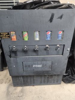 SODA VENDING MACHINE