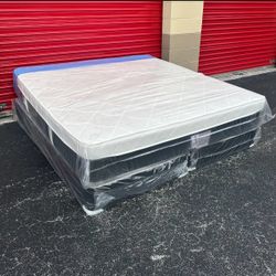 NEW Mattress King Size Plush Pillowtop With Box Spring // Offer  🚚