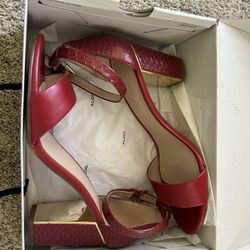 ALDO Gradifolia red faux snake leather ankle strap sandals heels block size 11