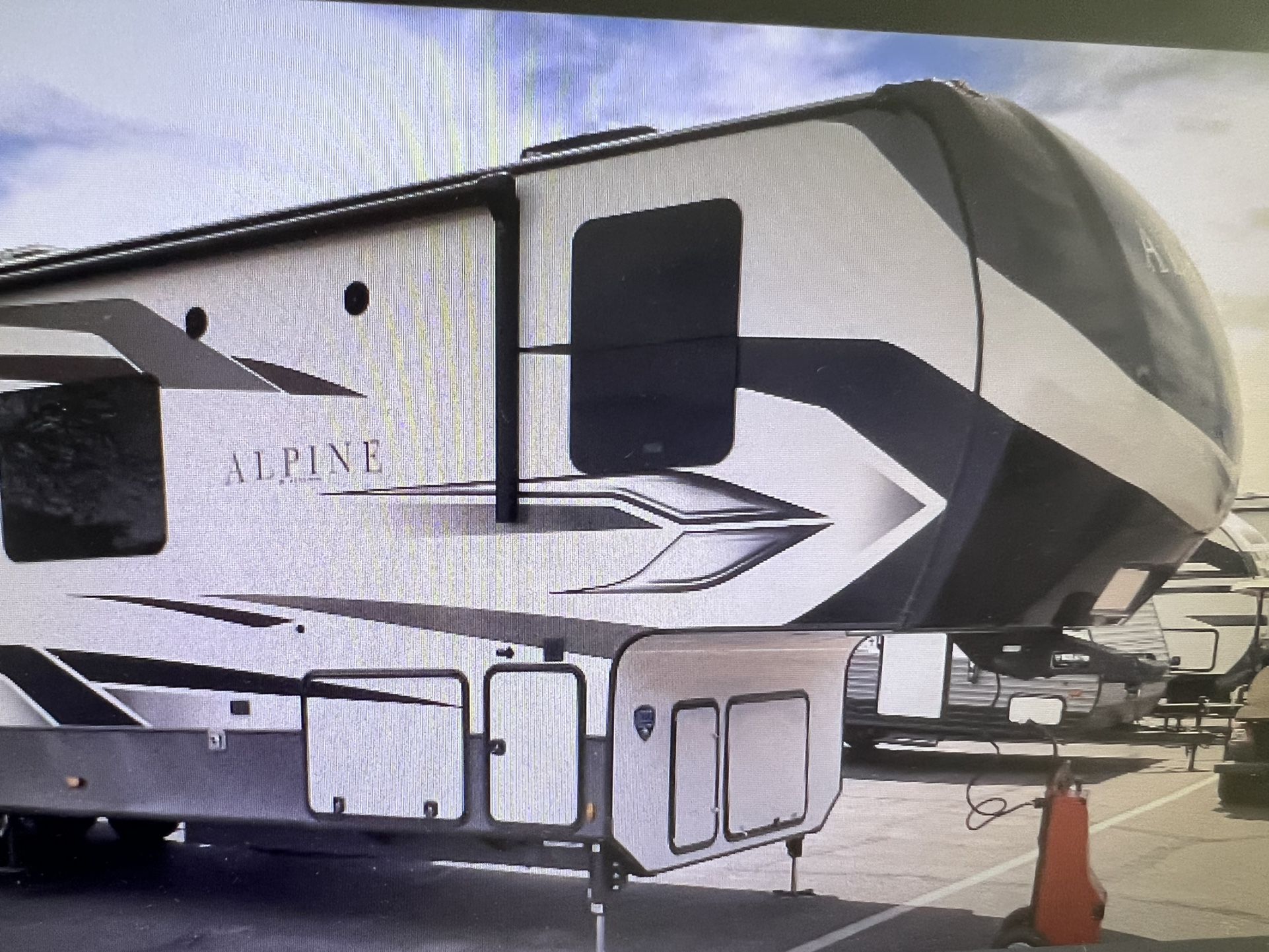 2022 ALPINE 3720MD