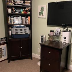 Bookshelf And Desk Drawer 