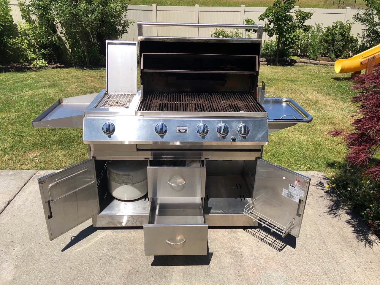 Kirkland signature bbq grill for Sale in Battle Ground, WA OfferUp