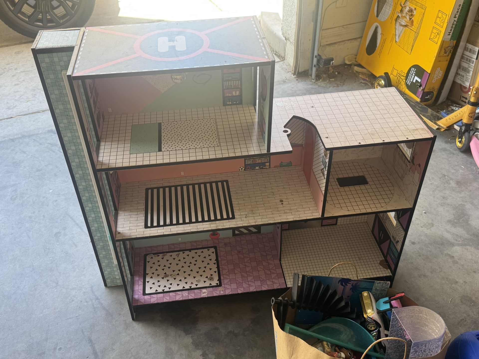 LOL Doll House And Accessories